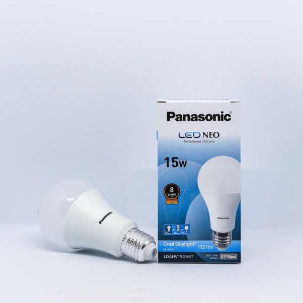หลอดไฟ LED ขั้วหลอด E27 DAYLIGHT 15W